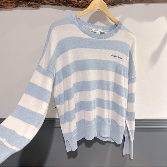 Vineyard Vines Blue & White Striped Pullover Sweater size L - Picture 2 of 13